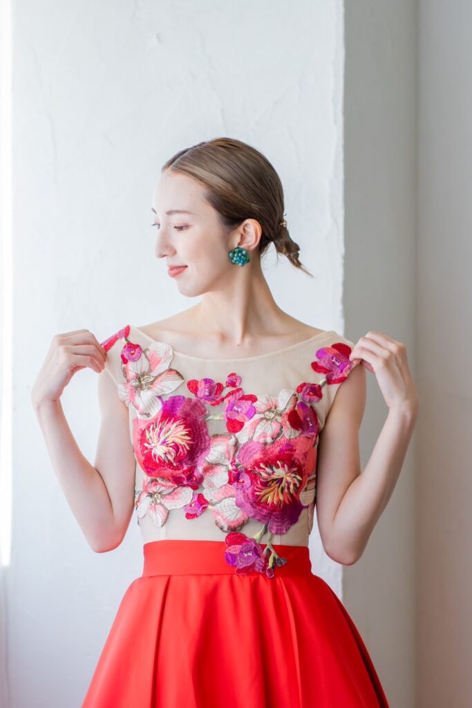 刺繍ドレス 神戸 ドレスショップ｜THE KNOT DESIGN